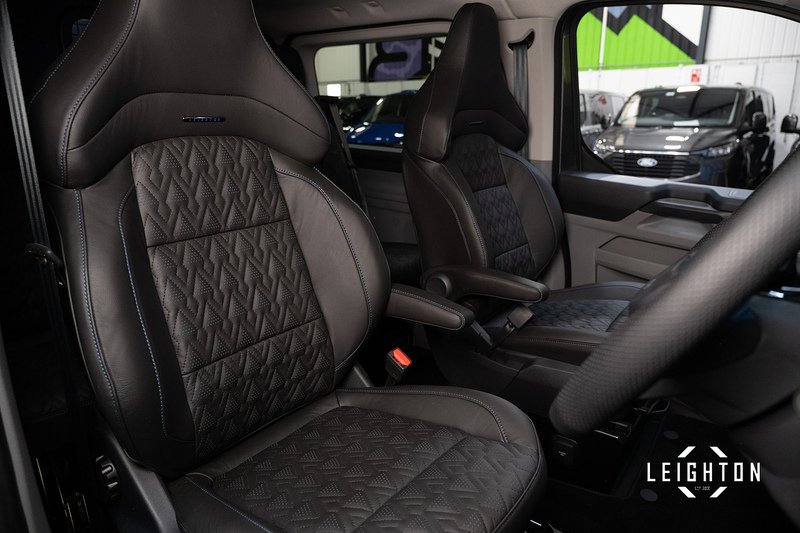 Ford Transit Custom 2.5 320 PHEV 233ps Auto Double Cab L1 - N5616