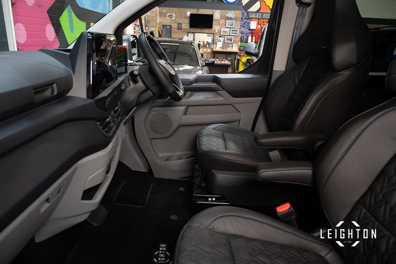 Ford Transit Custom 2.5 320 PHEV 233ps Auto Double Cab L1 - N5616