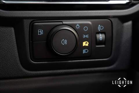 Ford Transit Custom 2.5 320 PHEV 233ps Auto Double Cab L1 - N5616