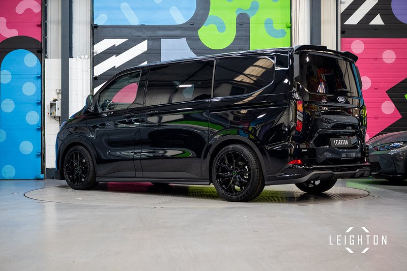 Ford Transit Custom 2.5 320 PHEV 232ps Auto Double Cab L1 - N5617