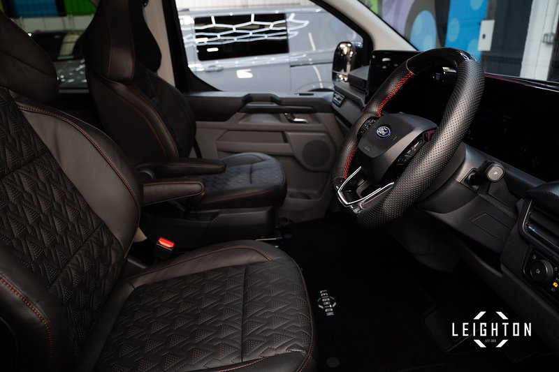 Ford Transit Custom 2.5 320 PHEV 232ps Auto Double Cab L1 - N5617
