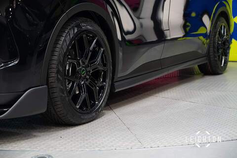 Ford Transit Custom 2.5 320 PHEV 232ps Auto Double Cab L1 - N5618