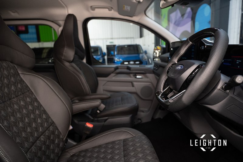 Ford Transit Custom 2.5 320 PHEV 232ps Auto Double Cab L1 - N5618