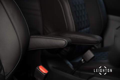 Ford Transit Custom 2.5 320 PHEV 232ps Auto Double Cab L1 - N5618