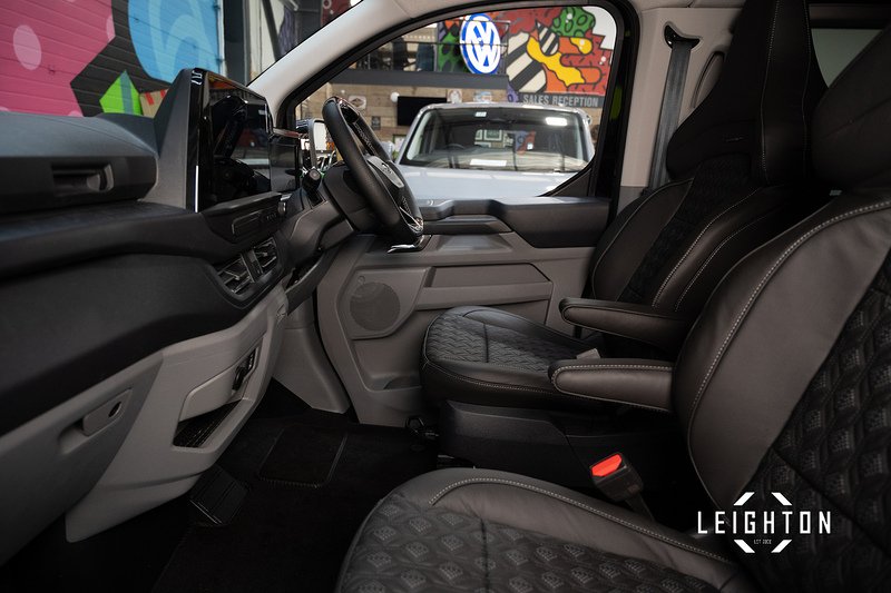 Ford Transit Custom 2.5 320 PHEV 232ps Auto Double Cab L1 - N5618