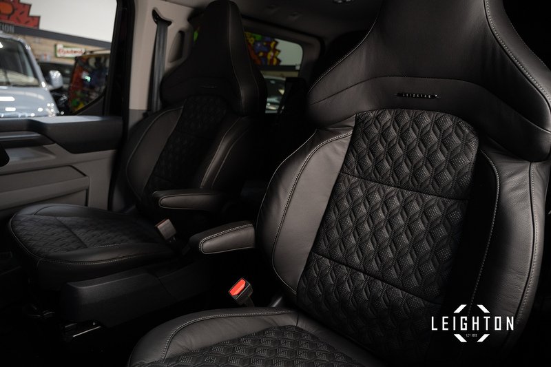 Ford Transit Custom 2.5 320 PHEV 232ps Auto Double Cab L1 - N5618