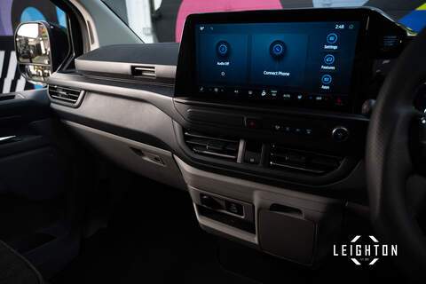 Ford Transit Custom 2.5 320 PHEV 232ps Auto Double Cab L1 - N5618