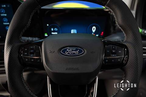 Ford Transit Custom 2.5 320 PHEV 232ps Auto Double Cab L1 - N5618