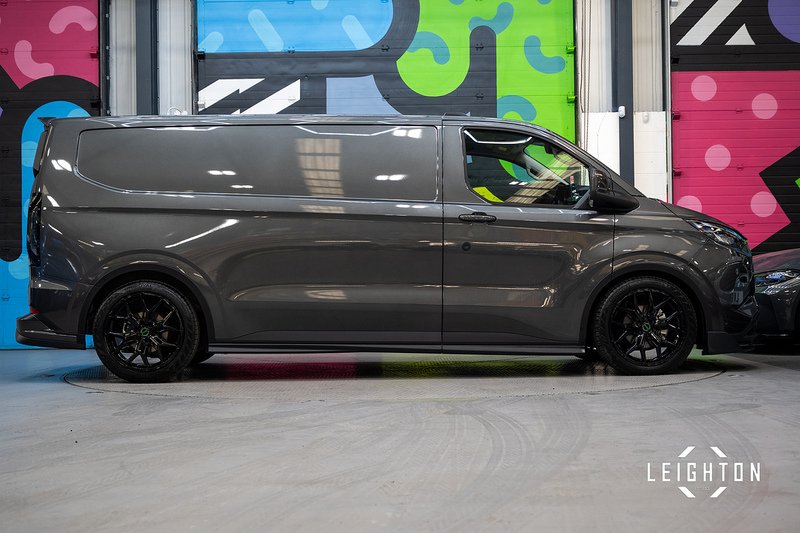 Ford Transit Custom 2.5 320 PHEV 232ps Auto Panel Van L2 - N5619
