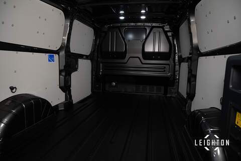 Ford Transit Custom 2.5 320 PHEV 232ps Auto Panel Van L2 - N5619