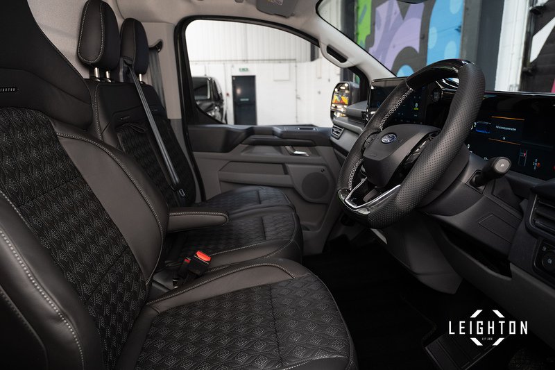 Ford Transit Custom 2.5 320 PHEV 232ps Auto Panel Van L2 - N5619