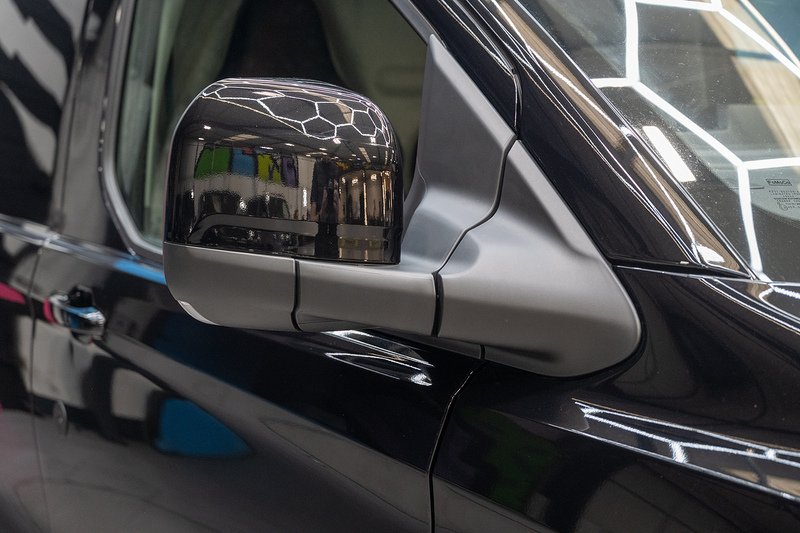 Ford Transit Custom 2.5 320 PHEV 232ps Auto Panel Van L1 - N5620