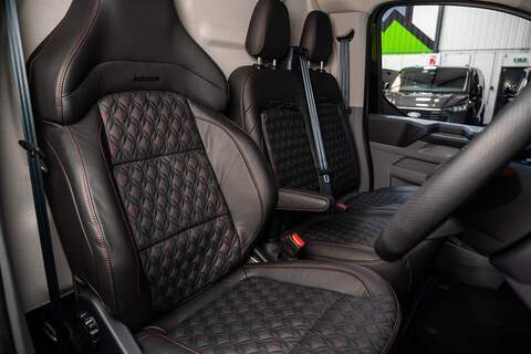 Ford Transit Custom 2.5 320 PHEV 232ps Auto Panel Van L1 - N5620