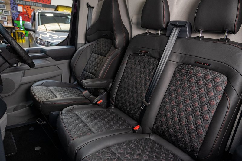 Ford Transit Custom 2.5 320 PHEV 232ps Auto Panel Van L1 - N5620