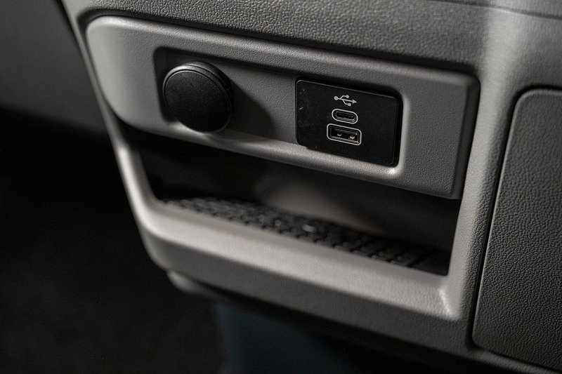 Ford Transit Custom 2.5 320 PHEV 232ps Auto Panel Van L1 - N5620