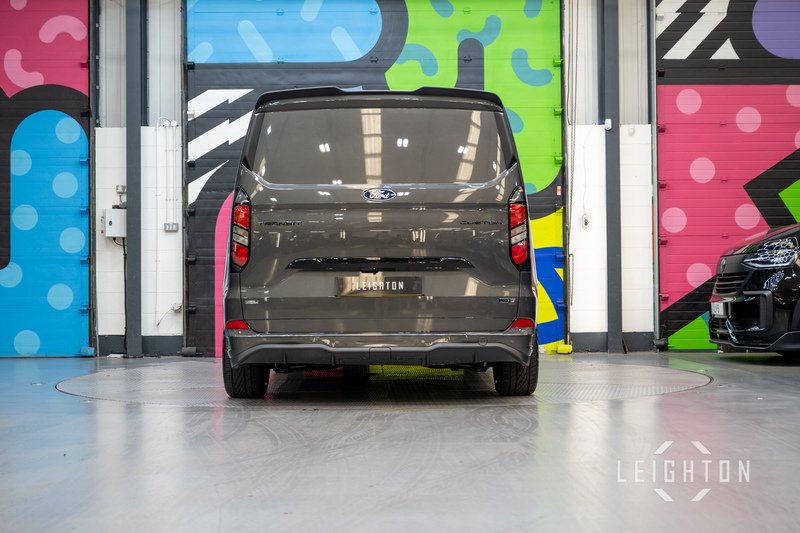 Ford Transit Custom 2.5 320 PHEV 232ps Auto Double Cab L1 - N5623