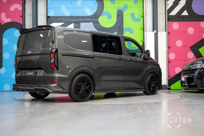 Ford Transit Custom 2.5 320 PHEV 232ps Auto Double Cab L1 - N5623