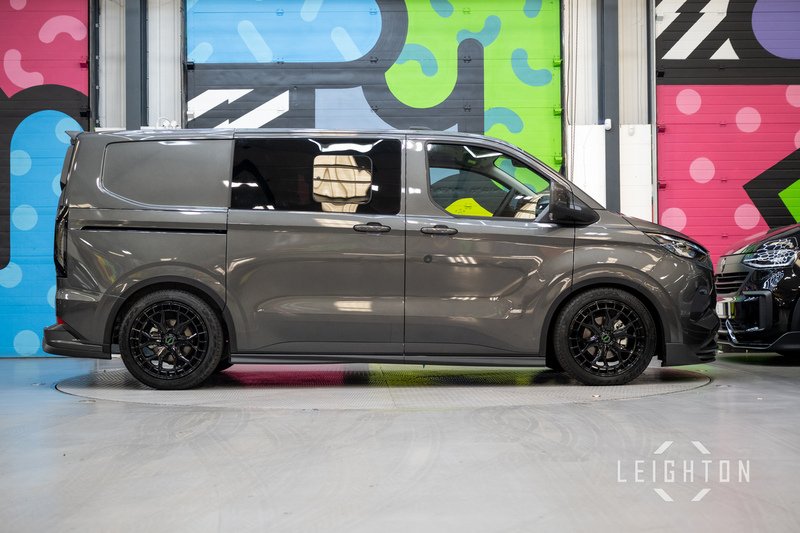 Ford Transit Custom 2.5 320 PHEV 232ps Auto Double Cab L1 - N5623