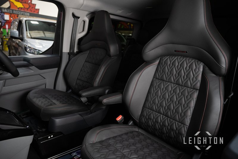 Ford Transit Custom 2.5 320 PHEV 232ps Auto Double Cab L1 - N5623
