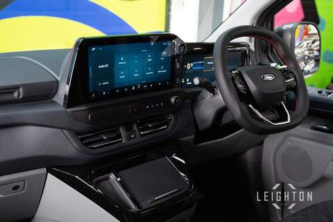 Ford Transit Custom 2.5 320 PHEV 232ps Auto Double Cab L1 - N5623