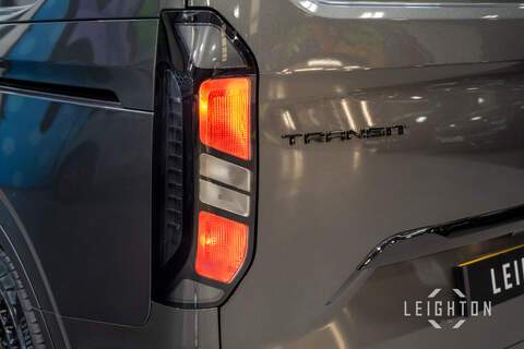 Ford Transit Custom 2.5 320 PHEV 232ps Auto Double Cab L1 - N5624