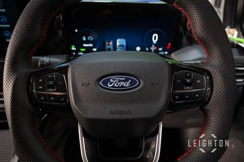 Ford Transit Custom 2.5 320 PHEV 232ps Auto Double Cab L1 - N5624
