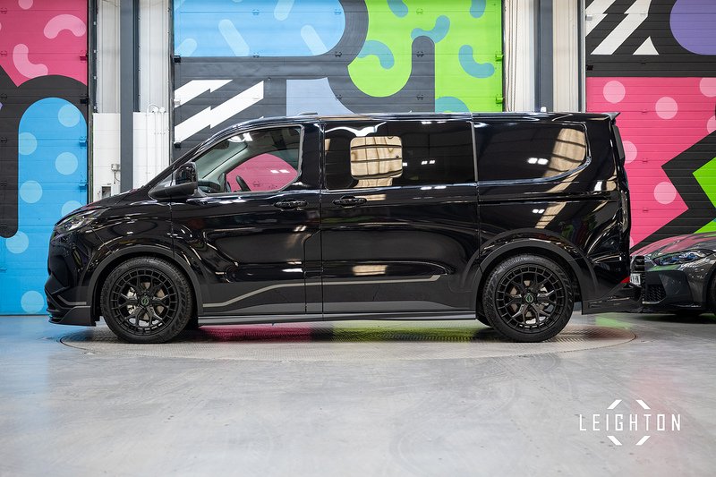 Ford Transit Custom 2.5 320 PHEV 232ps Auto Double Cab L1 - N5625