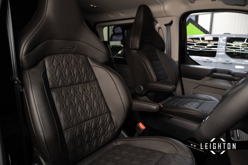 Ford Transit Custom 2.5 320 PHEV 232ps Auto Double Cab L1 - N5625