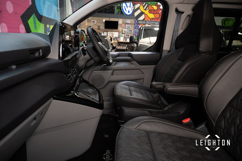 Ford Transit Custom 2.5 320 PHEV 232ps Auto Double Cab L1 - N5625