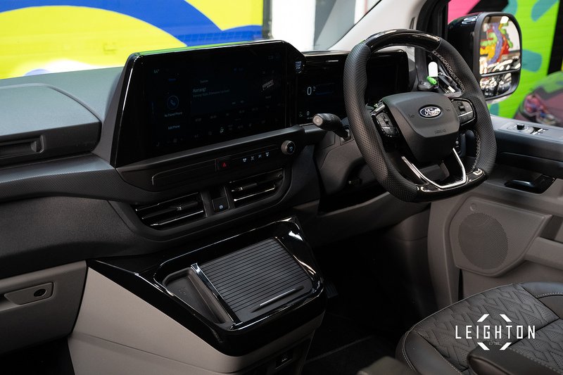 Ford Transit Custom 2.5 320 PHEV 232ps Auto Double Cab L1 - N5625
