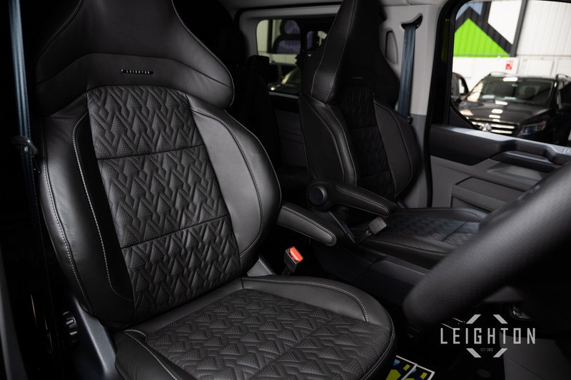 Ford Transit Custom 2.5 320 PHEV 232ps Auto Double Cab L1 - N5626