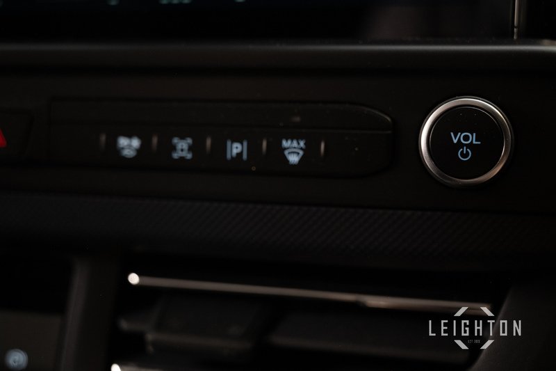 Ford Transit Custom 2.5 320 PHEV 232ps Auto Double Cab L1 - N5626