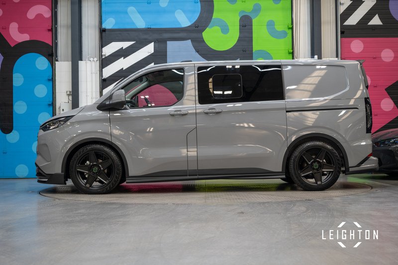 Ford Transit Custom 2.5 320 PHEV 232ps Auto Double Cab L1 - N5629