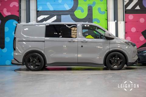 Ford Transit Custom 2.5 320 PHEV 232ps Auto Double Cab L1 - N5629
