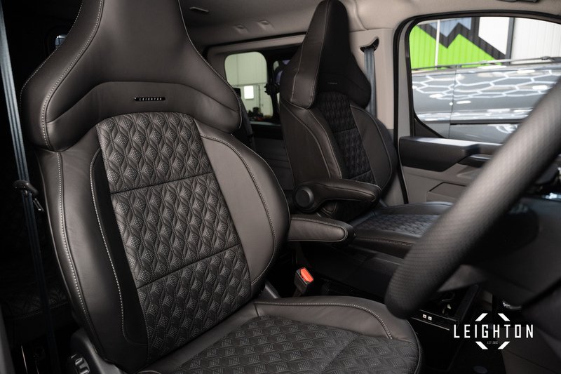 Ford Transit Custom 2.5 320 PHEV 232ps Auto Double Cab L1 - N5629