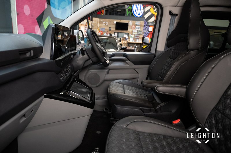 Ford Transit Custom 2.5 320 PHEV 232ps Auto Double Cab L1 - N5629