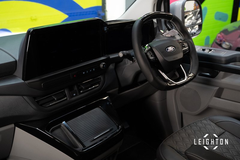 Ford Transit Custom 2.5 320 PHEV 232ps Auto Double Cab L1 - N5629