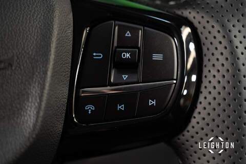 Ford Transit Custom 2.5 320 PHEV 232ps Auto Double Cab L1 - N5629