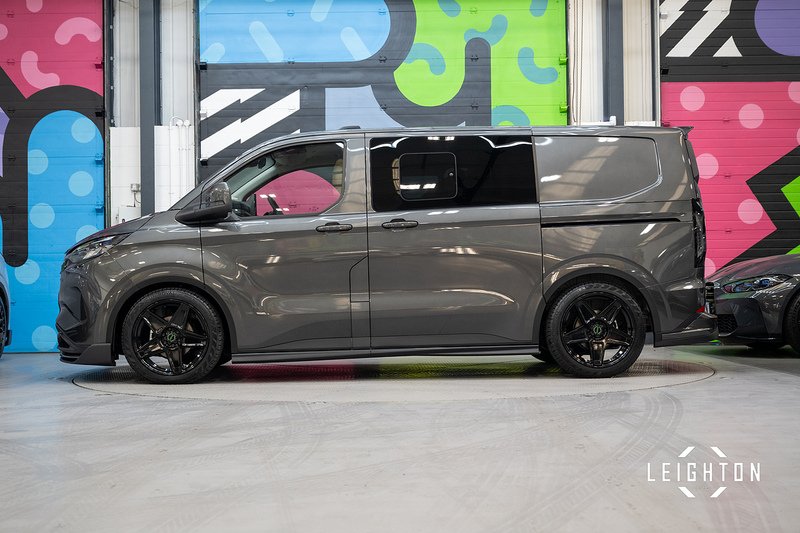 Ford Transit Custom 2.5 320 PHEV 232ps Auto Double Cab L1 - N5630