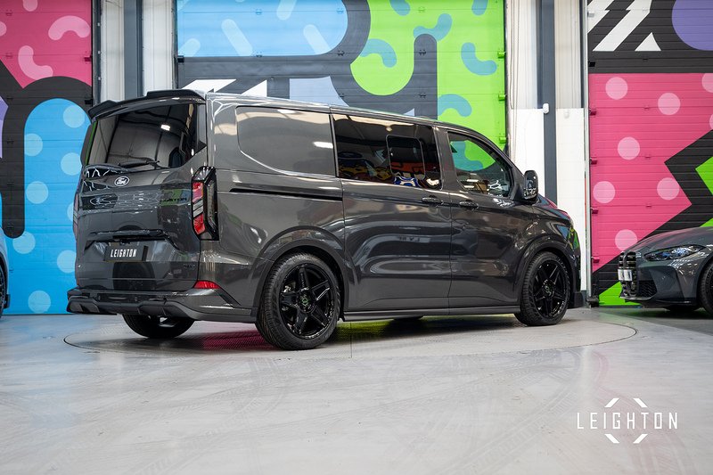 Ford Transit Custom 2.5 320 PHEV 232ps Auto Double Cab L1 - N5630