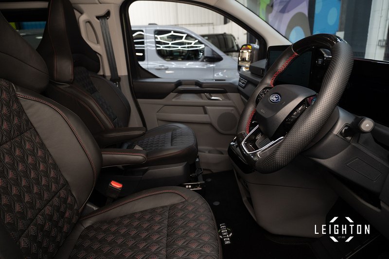 Ford Transit Custom 2.5 320 PHEV 232ps Auto Double Cab L1 - N5630