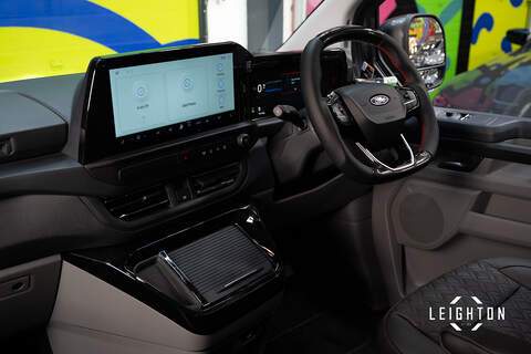 Ford Transit Custom 2.5 320 PHEV 232ps Auto Double Cab L1 - N5630