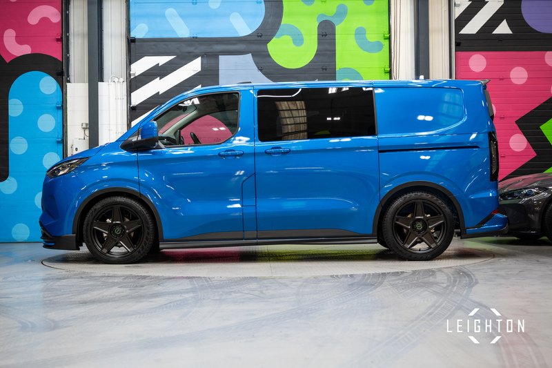 Ford Transit Custom 2.5 320 PHEV 232ps Auto Double Cab L1 - N5645