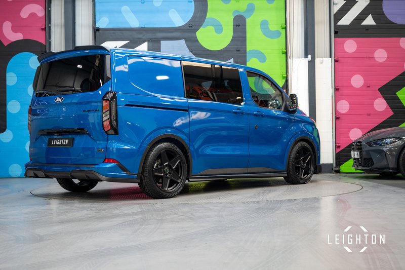 Ford Transit Custom 2.5 320 PHEV 232ps Auto Double Cab L1 - N5645