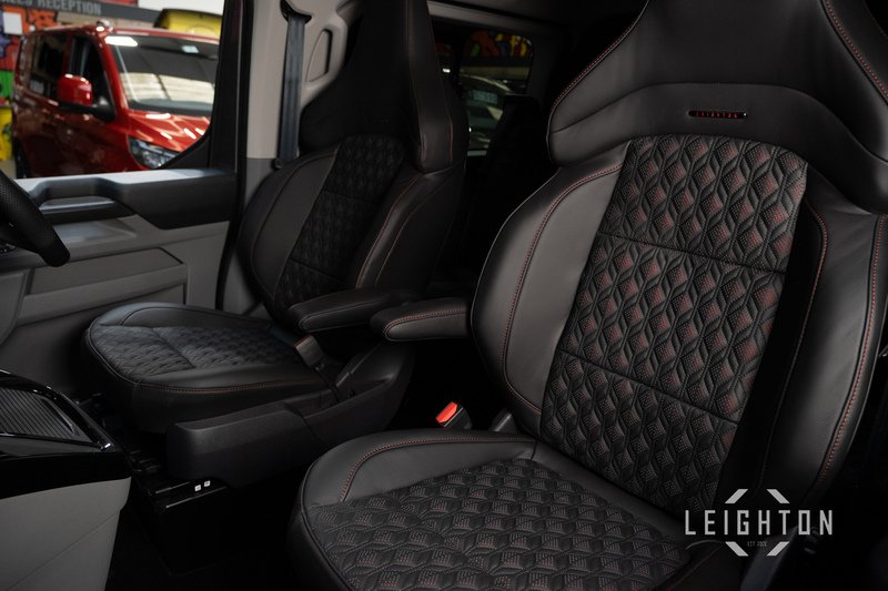 Ford Transit Custom 2.5 320 PHEV 232ps Auto Double Cab L1 - N5652