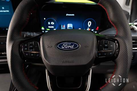 Ford Transit Custom 2.5 320 PHEV 232ps Auto Double Cab L1 - N5652