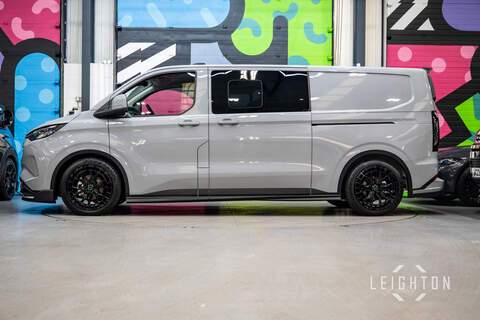 Ford Transit Custom 2.5 320 PHEV 232ps Auto Double Cab L2 - N5663