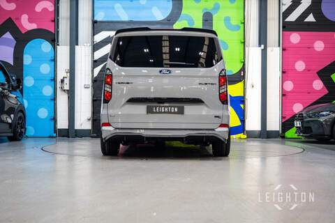 Ford Transit Custom 2.5 320 PHEV 232ps Auto Double Cab L2 - N5663