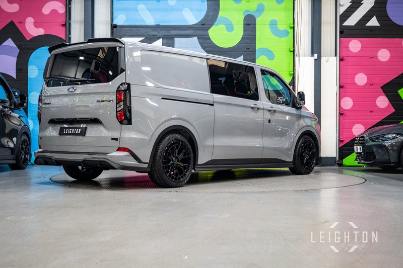 Ford Transit Custom 2.5 320 PHEV 232ps Auto Double Cab L2 - N5663