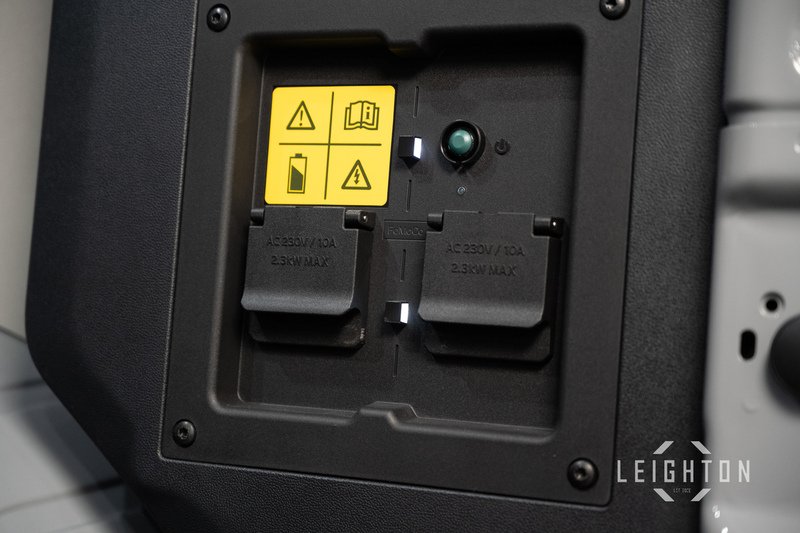 Ford Transit Custom 2.5 320 PHEV 232ps Auto Double Cab L2 - N5663